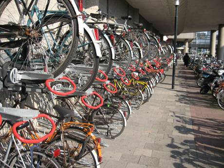 Bicycle parking utrecht photo