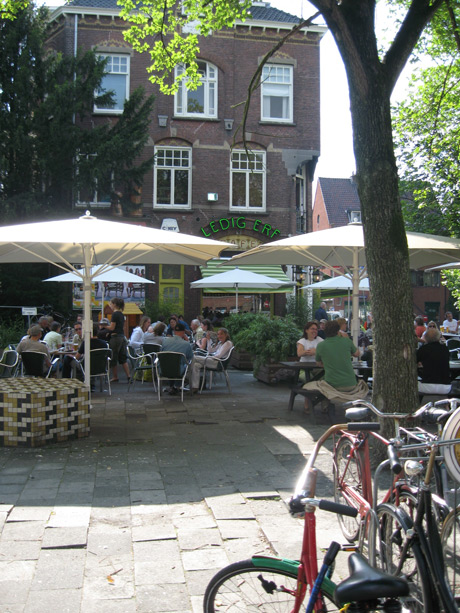 Bar ledig erf cafe utrecht foto